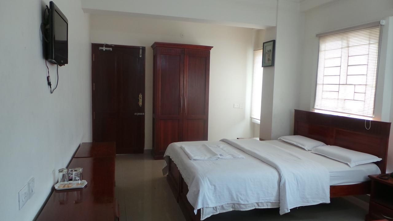 Hotel Kooloth Lake View Residency Coimbatore Exterior foto