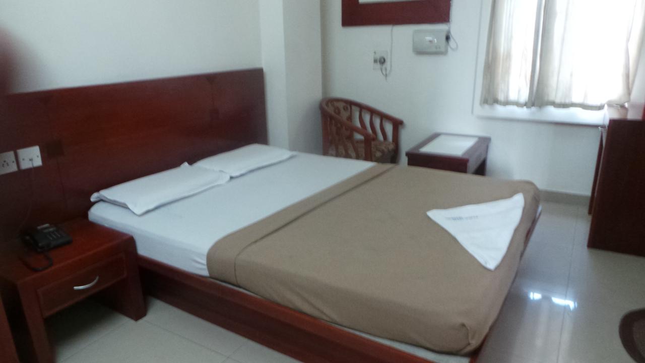 Hotel Kooloth Lake View Residency Coimbatore Exterior foto